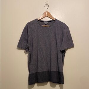 COS COTTON TEE . Size L
